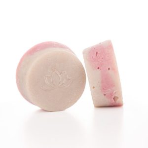 Kaolin clay soap round